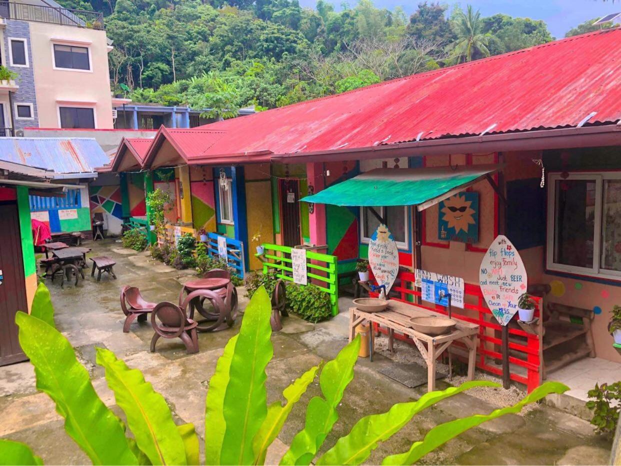 El Nido Hostel Sun Valley Buitenkant foto
